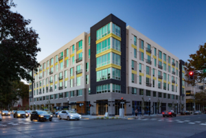 EVIVA Midtown Apartments