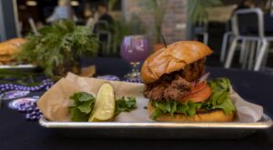 Mojo’s Local Tap + Kitchen